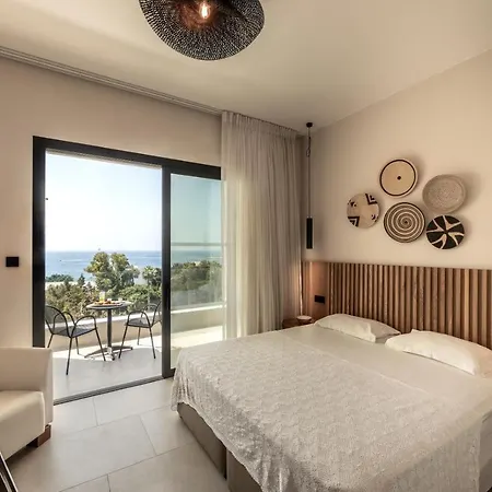Anemi & 4* Paphos