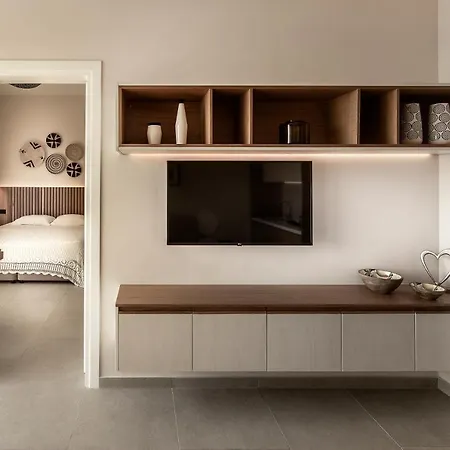 Anemi & Hotel
