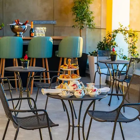 Hotel Anemi & 4*