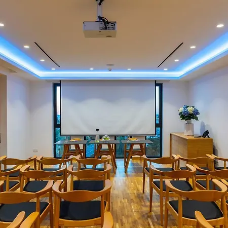 酒店 阿内密套房公寓式酒店